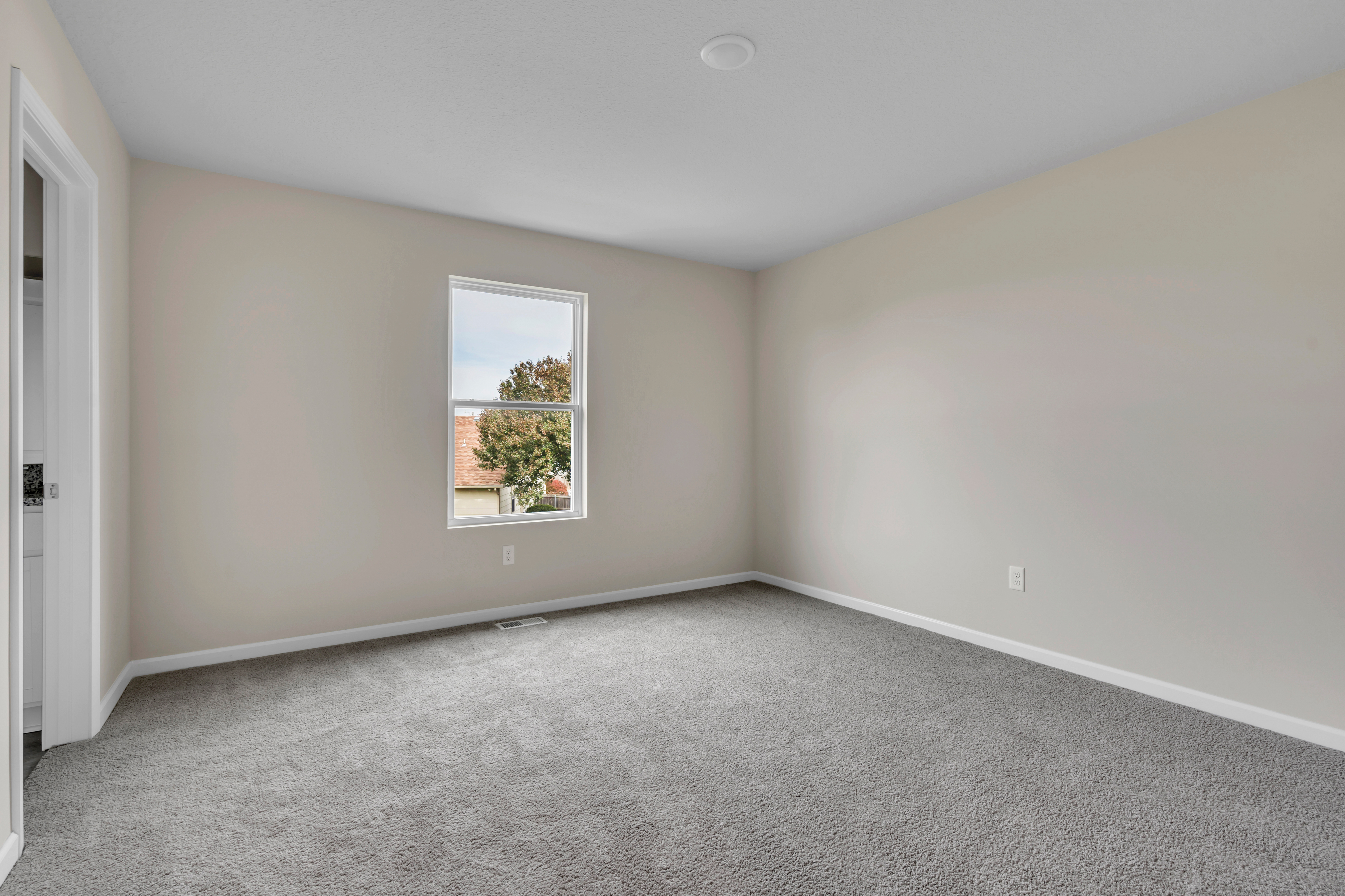 Washington primary bedroom Liberty Communities